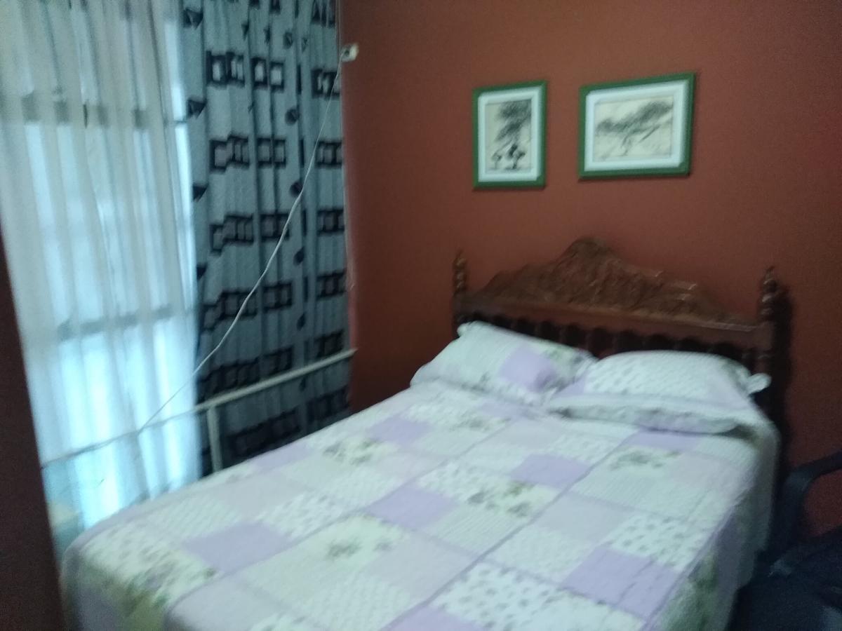 Main Square Apartment Лима Екстериор снимка