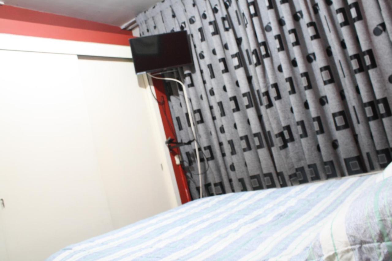 Main Square Apartment Лима Екстериор снимка